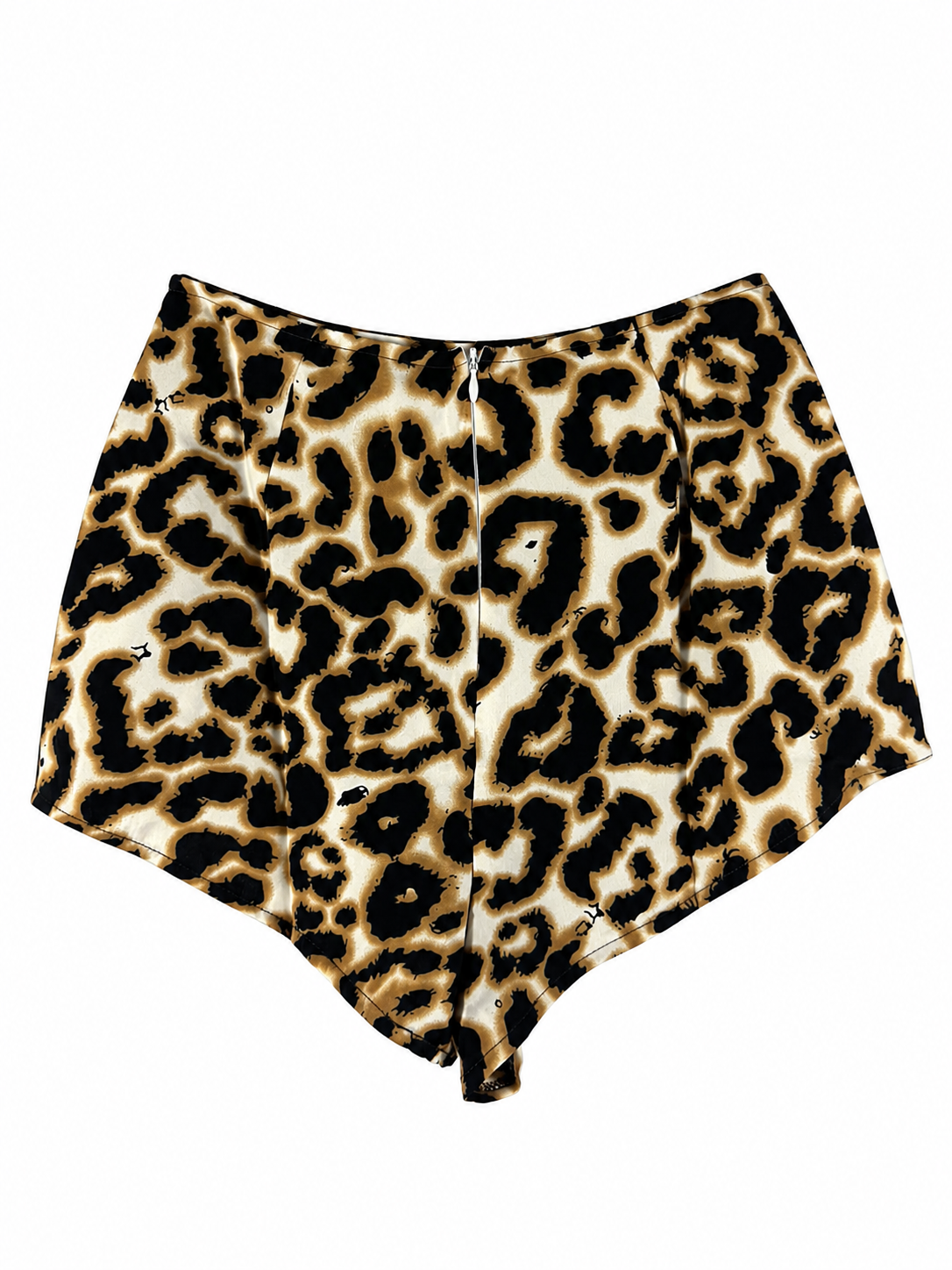 Pretty Little Thing Leopard Print Shorts