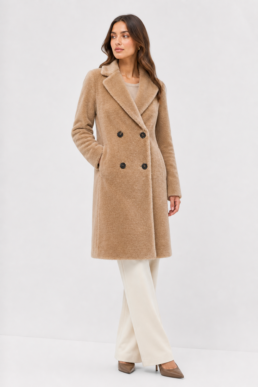 Hugo Coat